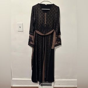 Black and brown abaya